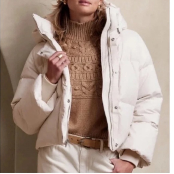 NWT Banana Republic Alps Down Puffer Jacket White Cream Medium - Picture 1 of 5